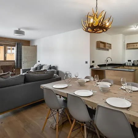 1650, 4 Pièces, 8 Personnes - Fr-1-563-43 Appartement *